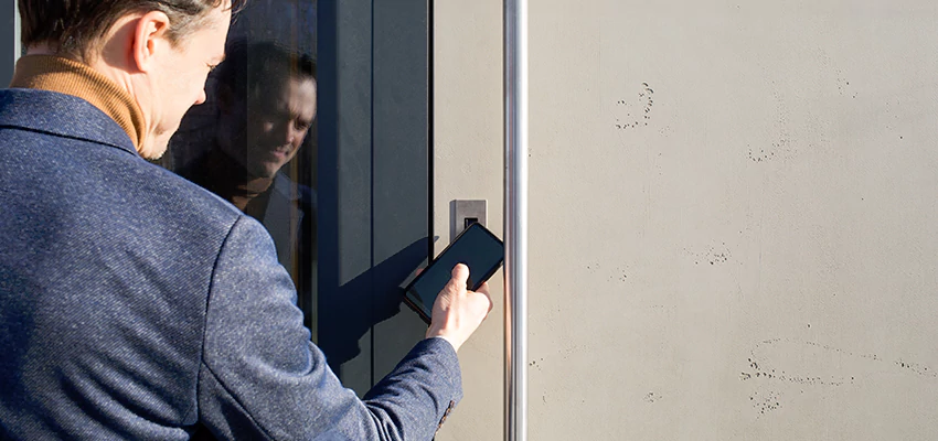 Police Recommended Rekey Locksmith in Hawaiian Gardens, California