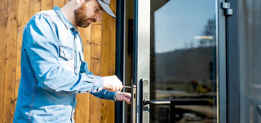 Frameless Glass Storefront Door Locks Replacement in Hawaiian Gardens, CA