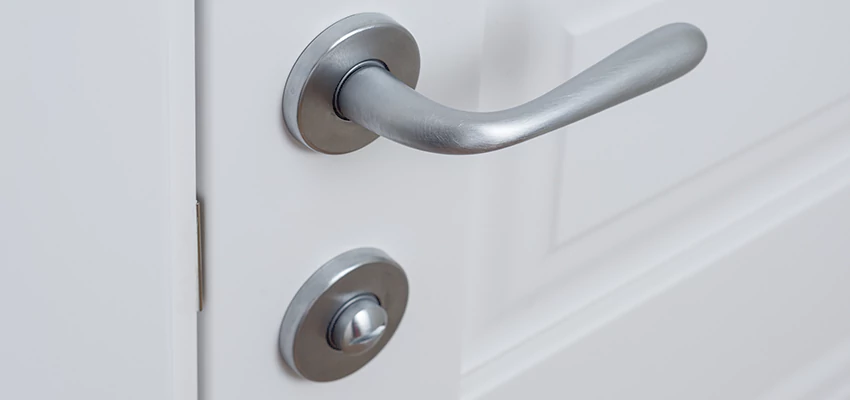 Single-Occupancy Restroom Locks Repair in Hawaiian Gardens, California