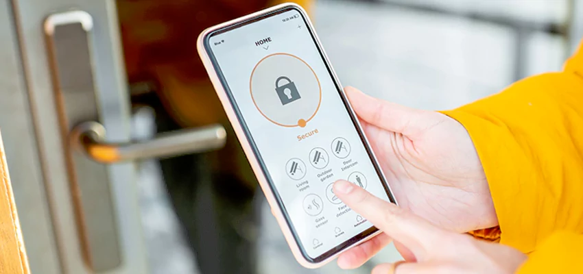 Digital Front Door Lock Repair And Installation in Hawaiian Gardens, California