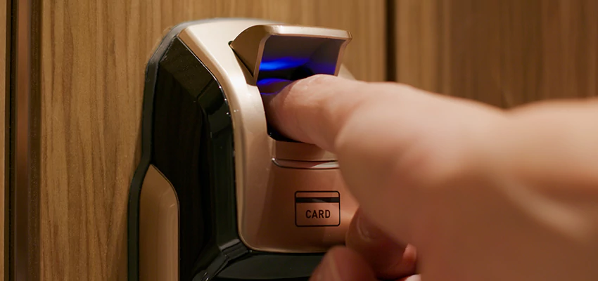 Fingerprint Door Locks Replacement in Hawaiian Gardens, CA