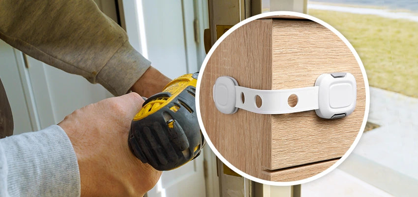 Childproof Sliding Door Locks in Hawaiian Gardens, CA