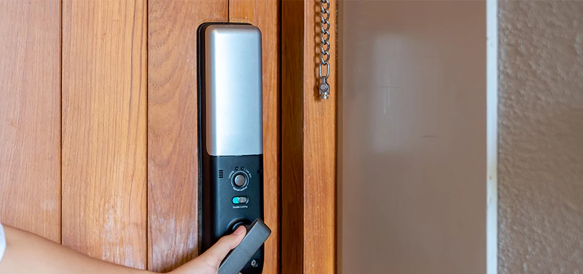Home Security Electronic Locks Upgrades in Hawaiian Gardens, CA