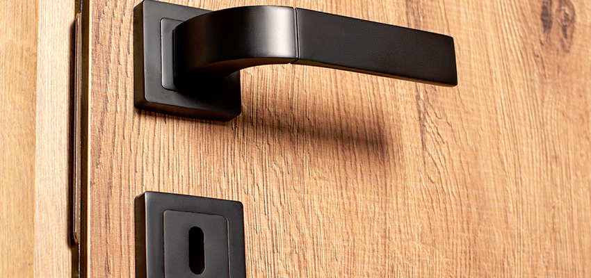 Weekend Lockout Assistance Troubleshooting in Hawaiian Gardens, California