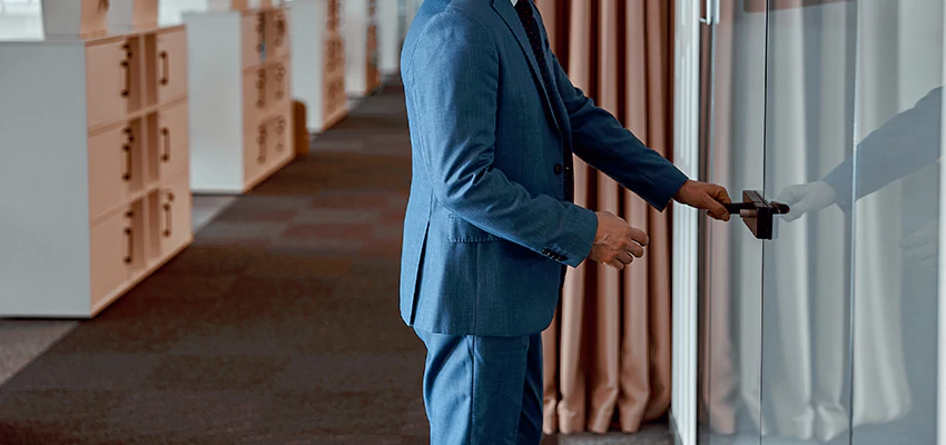 Commercial Glass Door Locks in Hawaiian Gardens, CA